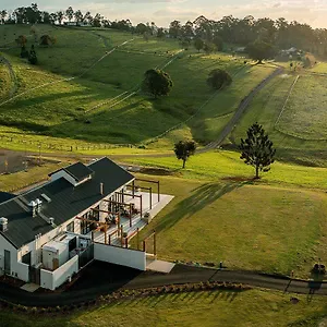 Estate Hotel